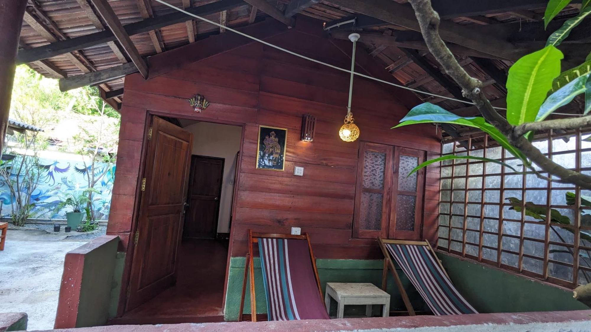 Canoe Beach Resort Tangalle Exterior photo